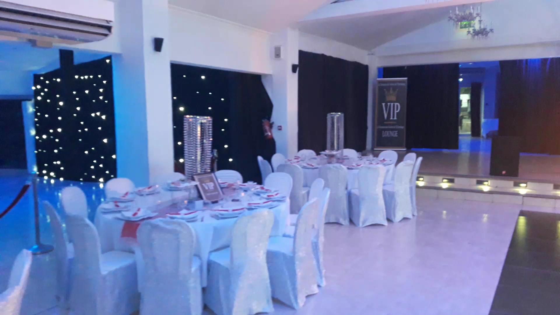 Les Salons de l'Hermitage salle de reception mariage - Photo 3